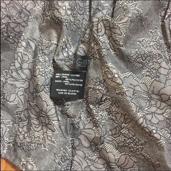 Black Rivet - Picture 5 of 8